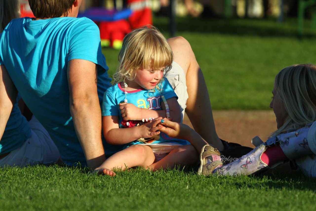 Bild 495 - Vogelschiessen am 18.8.12
